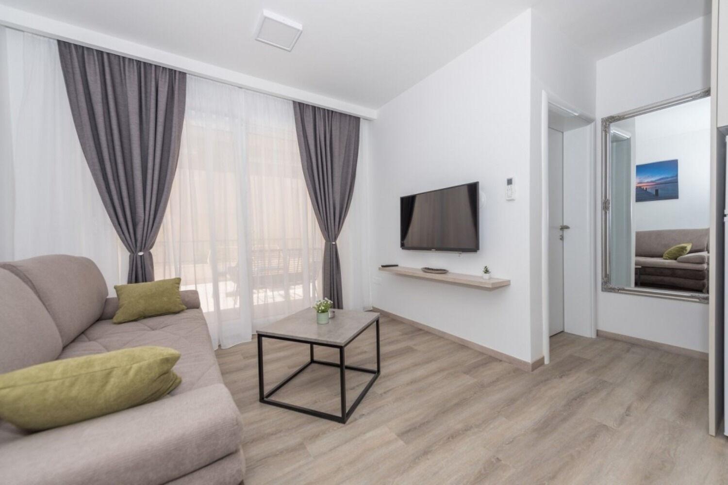 Apartments Mari - 40M From The Beach 马卡尔斯卡 外观 照片